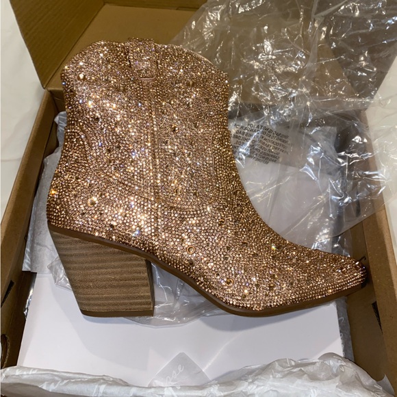 Matisse Rose Gold Harlow Shoes - Picture 1 of 4